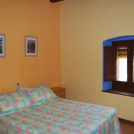 Отель Casa Angrill Oliana Экстерьер фото