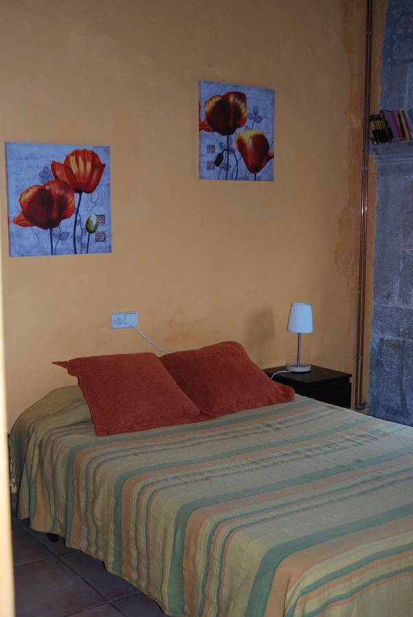 Отель Casa Angrill Oliana Экстерьер фото