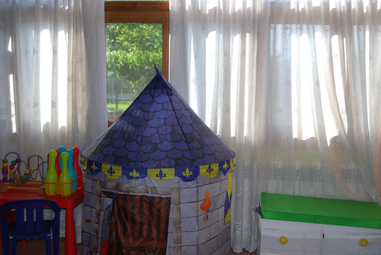 Отель Casa Angrill Oliana Экстерьер фото